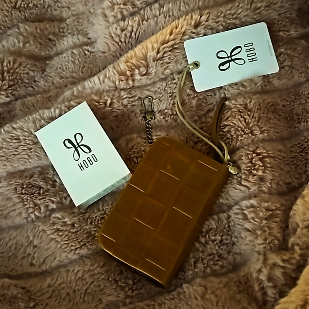 Hobo Small Wallet - Picture 2 of 5
